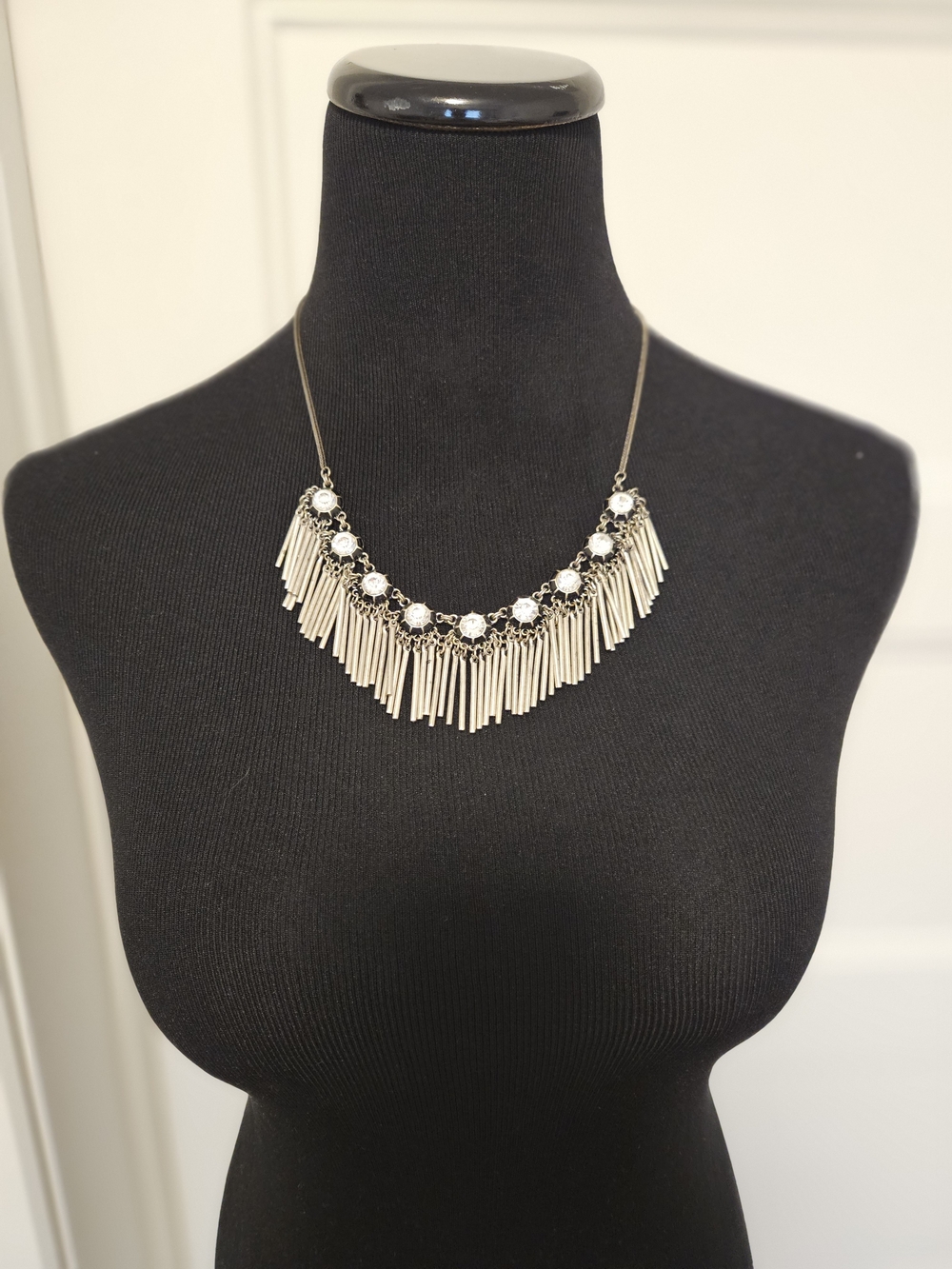 Elegant White Crystal Fringe Necklace - Women Jewelry